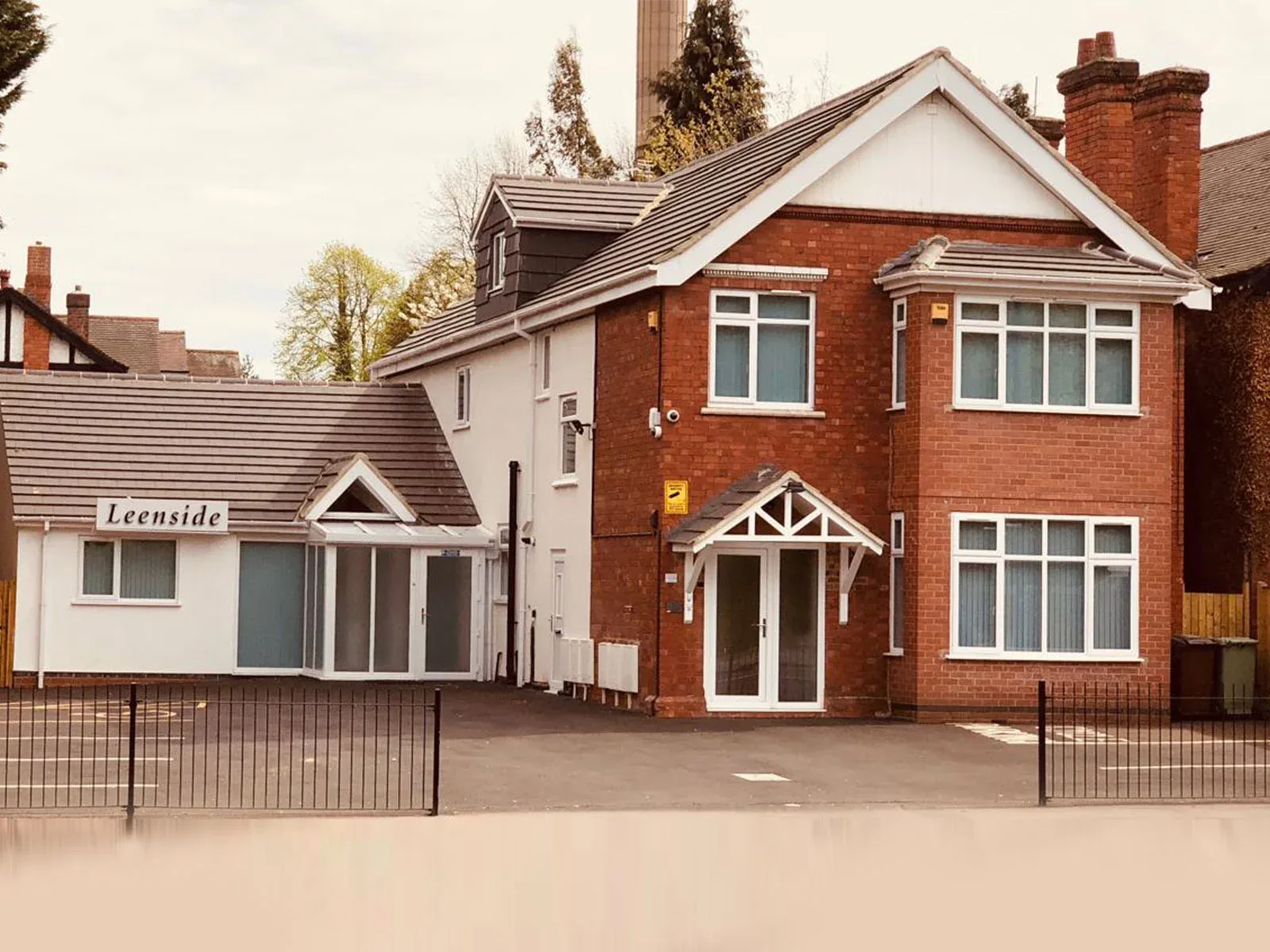 Harris Hair Transplants™ clinic in England, United Kingdom