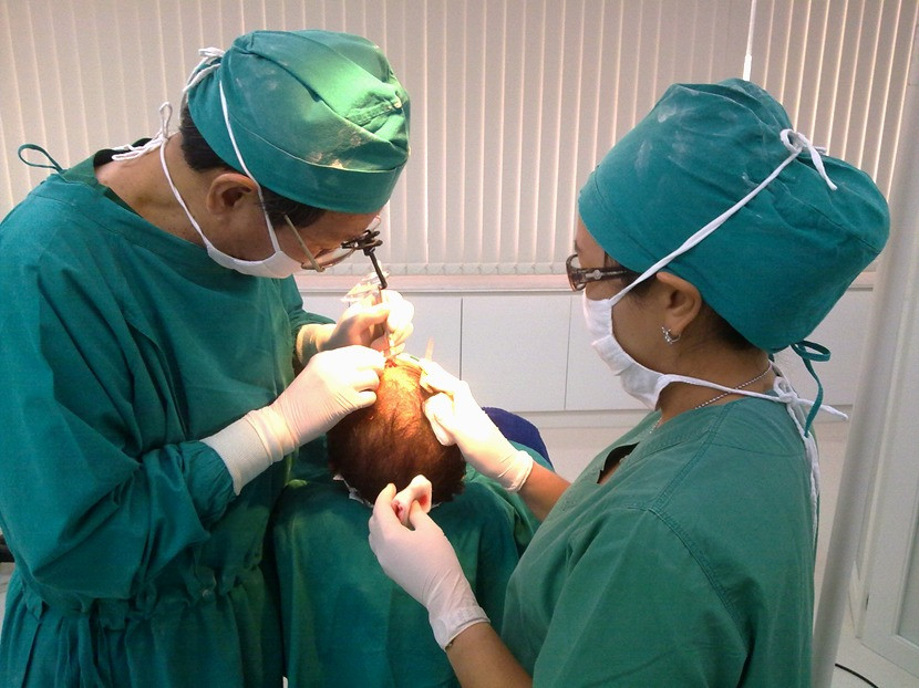 HHHHairTransplant clinic