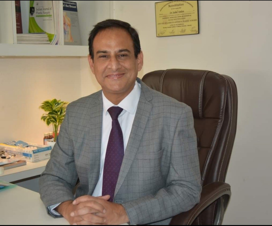 Rahul Tandon - Hair Transplant Surgeon at Dr Rahul Tandon Plastic surgery clinic